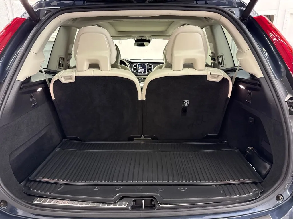 2022 Volvo XC90 Inscription - Photo 16