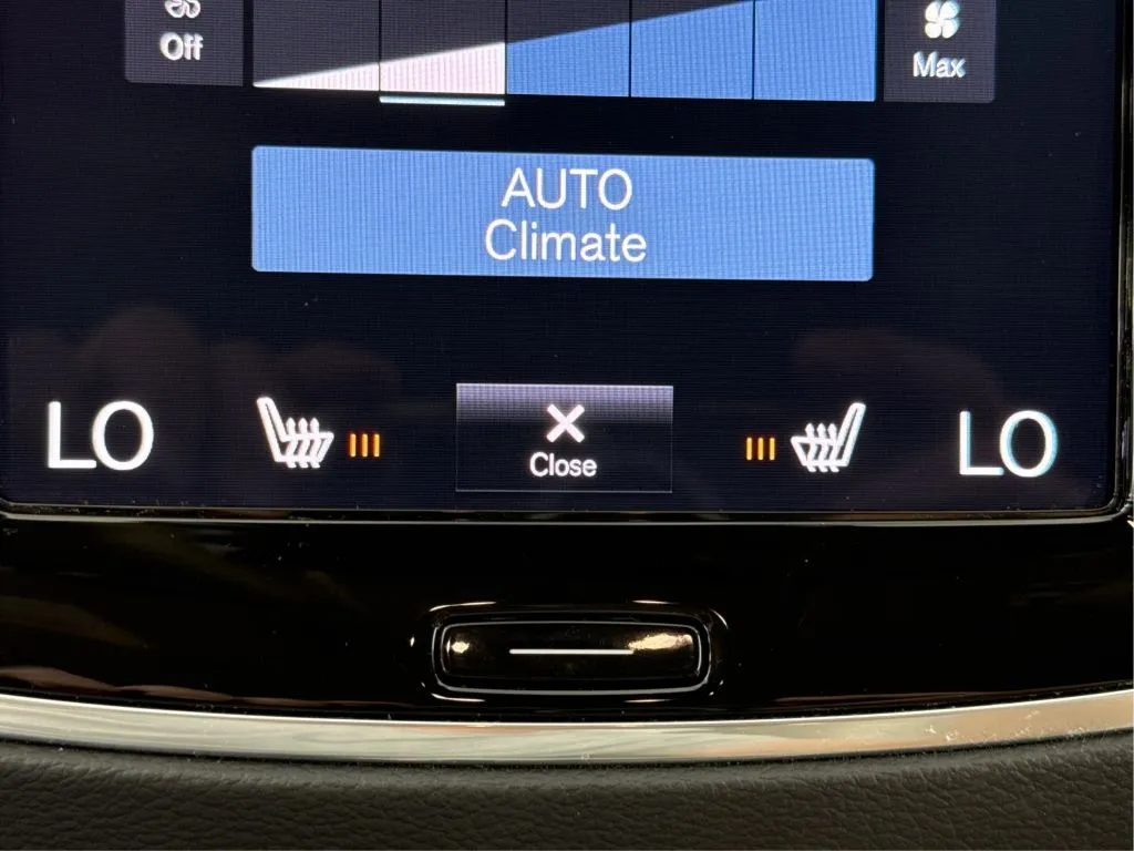 2022 Volvo XC90 Inscription - Photo 44