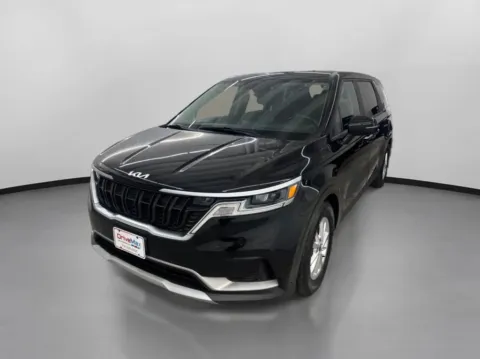 More photos of 2022 Kia Carnival LX w/Seat Pkg Minivan 4D at DriveMax (Auto Center Sales and Service), MA