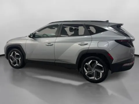 More photos of 2022 Hyundai Tucson Hybrid SEL Convenience Sport Utility 4D at DriveMax (Auto Center Sales and Service), MA