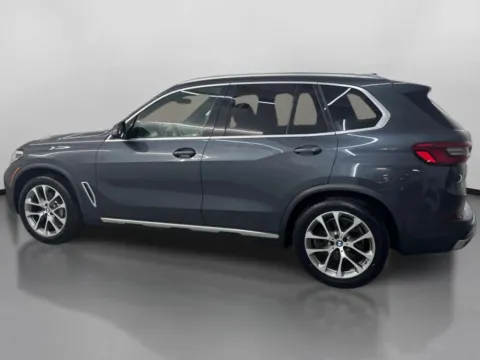 More photos of 2019 BMW X5 xDrive40i Sport Utility 4D at DriveMax (Auto Center Sales and Service), MA