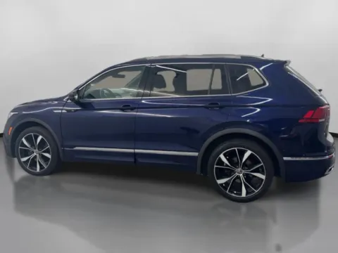 More photos of 2022 Volkswagen Tiguan SEL R-Line 4MOTION Sport Utility 4D at DriveMax (Auto Center Sales and Service), MA