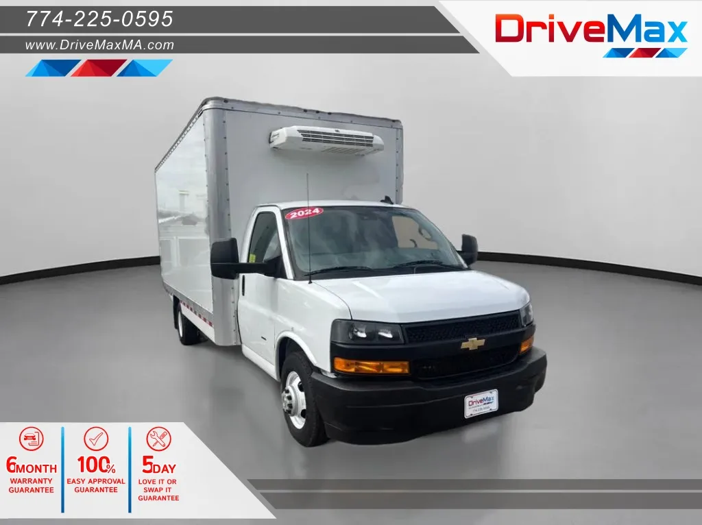 2024 Chevrolet Express Cutaway 3500 Cutaway Van 2D for sale in West Bridgewater, MA