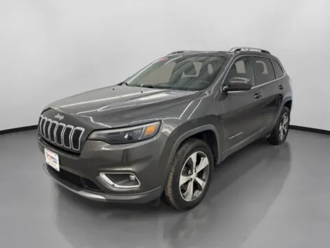 More photos of 2019 Jeep Cherokee Limited Sport Utility 4D at DriveMax (Auto Center Sales and Service), MA