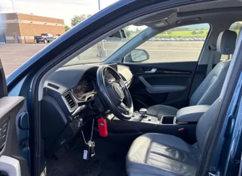 Photos of 2018 Audi Q5 Prestige Sport Utility 4D for sale in West Bridgewater, MA at DriveMax (Auto Center Sales and Service)