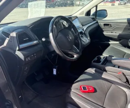 Another view of 2022 Honda Odyssey EX-L Minivan 4D for sale in West Bridgewater, MA at DriveMax (Auto Center Sales and Service)