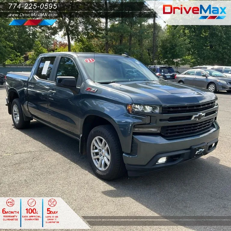 2021 Chevrolet Silverado 1500 Crew Cab RST Pickup 4D 5 3/4 ft