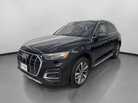 More photos of 2021 Audi Q5 45 TFSI Premium Plus Sport Utility 4D at DriveMax (Auto Center Sales and Service), MA