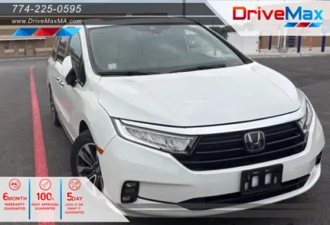 White 2022 Honda Odyssey EX-L Minivan 4D for sale in West Bridgewater, MA