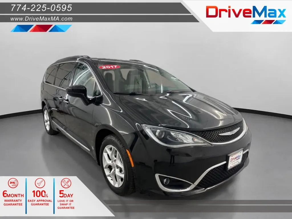 2017 Chrysler Pacifica Touring-L Plus Minivan 4D