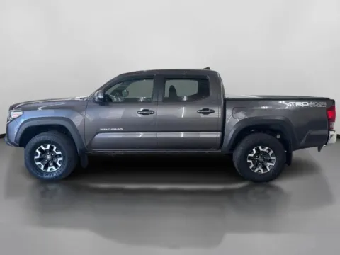 More photos of 2017 Toyota Tacoma Double Cab TRD Off-Road Pickup 4D 5 ft at DriveMax (Auto Center Sales and Service), MA