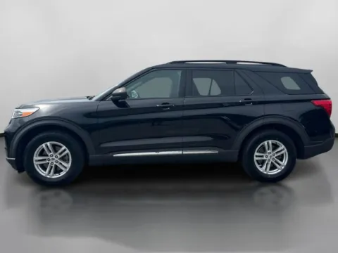 More photos of 2020 Ford Explorer XLT Sport Utility 4D at DriveMax (Auto Center Sales and Service), MA