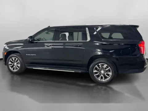 More photos of 2021 Chevrolet Suburban LT Sport Utility 4D at DriveMax (Auto Center Sales and Service), MA