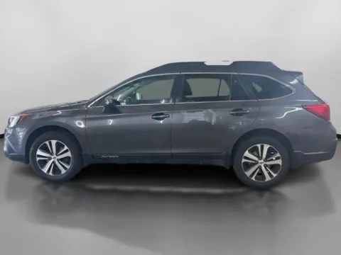 More photos of 2019 Subaru Outback 2.5i Limited Wagon 4D at DriveMax (Auto Center Sales and Service), MA