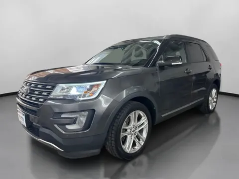 More photos of 2017 Ford Explorer XLT Sport Utility 4D at DriveMax (Auto Center Sales and Service), MA