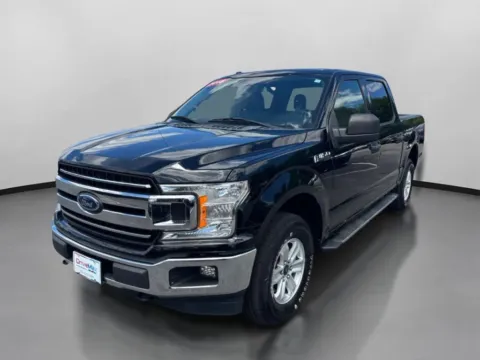 More photos of 2018 Ford F-150 SuperCrew Cab XLT Pickup 4D 5 1/2 ft at DriveMax (Auto Center Sales and Service), MA