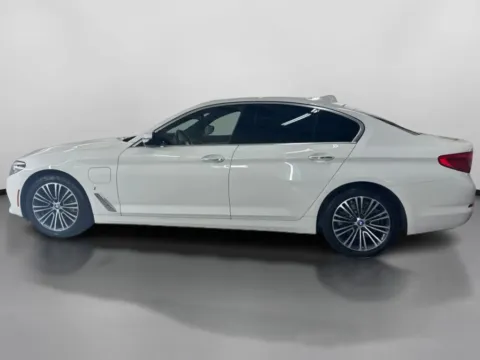 More photos of 2018 BMW 5 Series 530e xDrive iPerformance Sedan 4D at DriveMax (Auto Center Sales and Service), MA