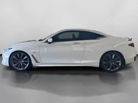 More photos of 2018 INFINITI Q60 Red Sport 400 Coupe 2D at DriveMax (Auto Center Sales and Service), MA