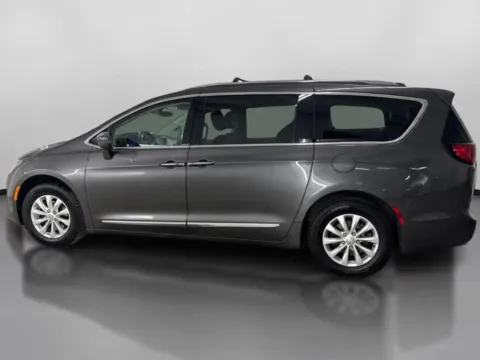 More photos of 2019 Chrysler Pacifica Touring L Minivan 4D at DriveMax (Auto Center Sales and Service), MA