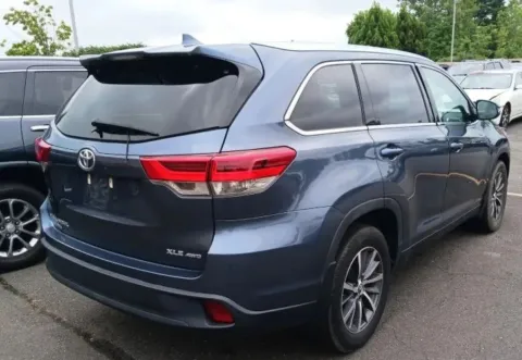 Photos of 2019 Toyota Highlander XLE Sport Utility 4D for sale in West Bridgewater, MA at DriveMax (Auto Center Sales and Service)