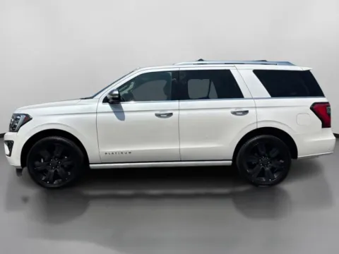 More photos of 2018 Ford Expedition Platinum Sport Utility 4D at DriveMax (Auto Center Sales and Service), MA