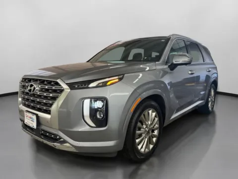 More photos of 2020 Hyundai Palisade Limited Sport Utility 4D at DriveMax (Auto Center Sales and Service), MA