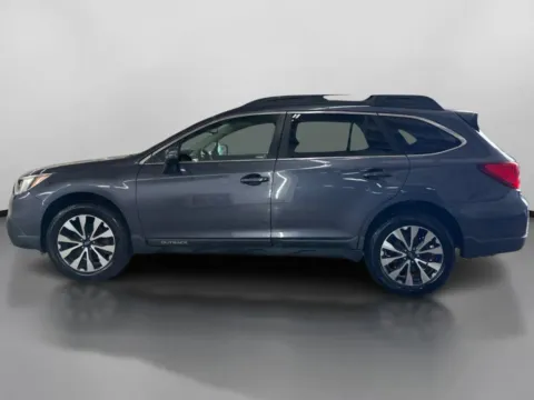 More photos of 2016 Subaru Outback 2.5i Limited Wagon 4D at DriveMax (Auto Center Sales and Service), MA