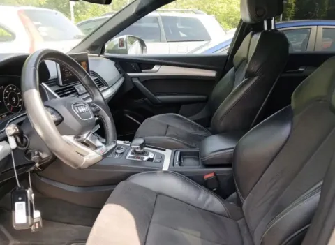 Photos of 2018 Audi SQ5 Prestige Sport Utility 4D for sale in West Bridgewater, MA at DriveMax (Auto Center Sales and Service)