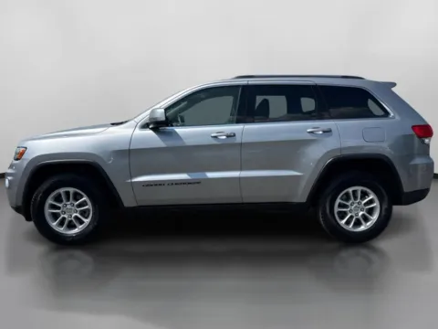 More photos of 2018 Jeep Grand Cherokee Laredo E Sport Utility 4D at DriveMax (Auto Center Sales and Service), MA