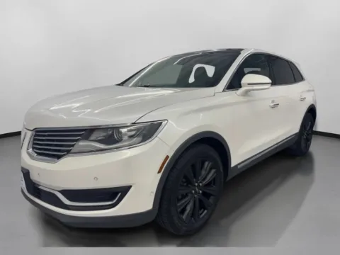 More photos of 2016 Lincoln MKX Reserve Sport Utility 4D at DriveMax (Auto Center Sales and Service), MA