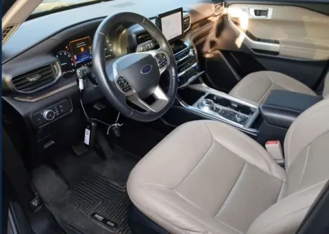 Another view of 2021 Ford Explorer Limited Sport Utility 4D for sale in West Bridgewater, MA at DriveMax (Auto Center Sales and Service)