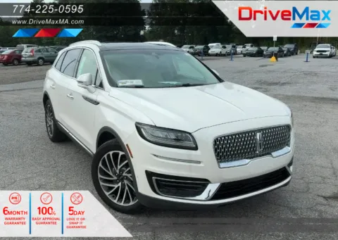 White 2019 Lincoln Nautilus Reserve Sport Utility 4D for sale in West Bridgewater, MA