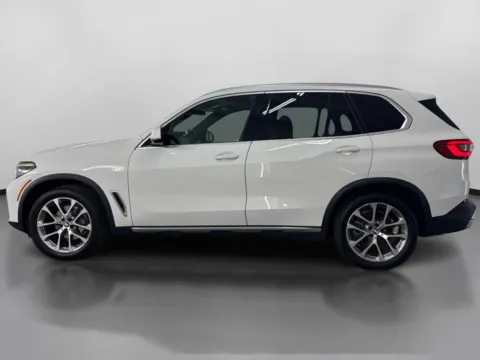 More photos of 2019 BMW X5 xDrive40i Sport Utility 4D at DriveMax (Auto Center Sales and Service), MA