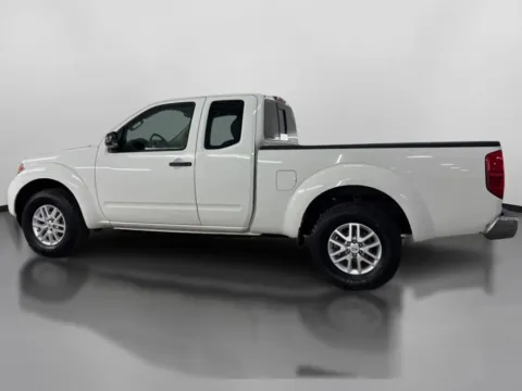 More photos of 2016 Nissan Frontier King Cab SV Pickup 2D 6 ft at DriveMax (Auto Center Sales and Service), MA