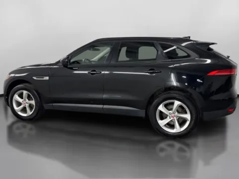 More photos of 2018 Jaguar F-PACE 25t Premium Sport Utility 4D at DriveMax (Auto Center Sales and Service), MA
