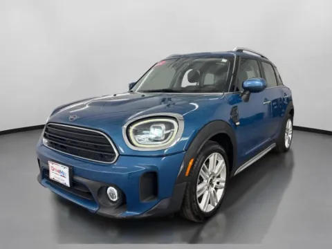 More photos of 2022 MINI Countryman Cooper Hatchback 4D at DriveMax (Auto Center Sales and Service), MA