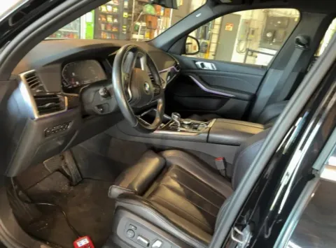 Another view of 2019 BMW X5 xDrive40i Sport Utility 4D for sale in West Bridgewater, MA at DriveMax (Auto Center Sales and Service)