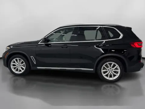 More photos of 2019 BMW X5 xDrive40i Sport Utility 4D at DriveMax (Auto Center Sales and Service), MA