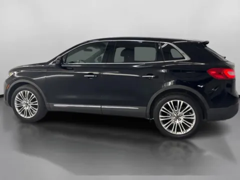 More photos of 2018 Lincoln MKX Reserve Sport Utility 4D at DriveMax (Auto Center Sales and Service), MA