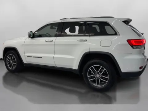 More photos of 2017 Jeep Grand Cherokee Limited Sport Utility 4D at DriveMax (Auto Center Sales and Service), MA