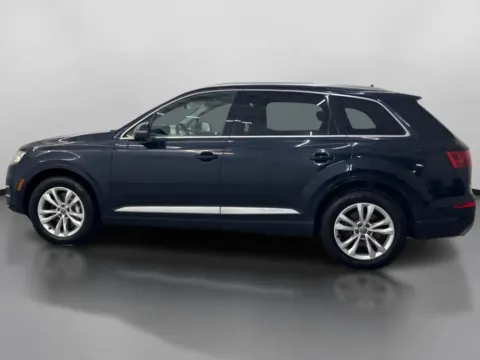 More photos of 2017 Audi Q7 3.0T Premium Plus Sport Utility 4D at DriveMax (Auto Center Sales and Service), MA