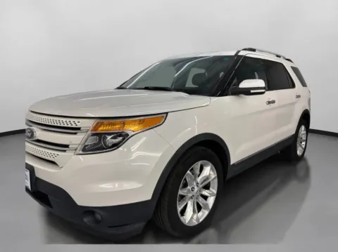 More photos of 2013 Ford Explorer Limited Sport Utility 4D at DriveMax (Auto Center Sales and Service), MA