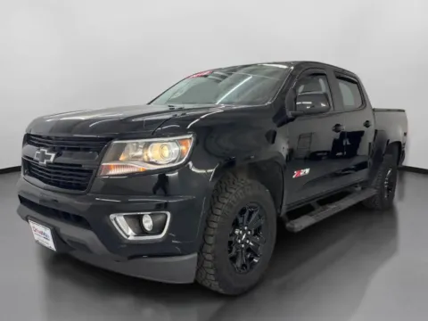 More photos of 2019 Chevrolet Colorado Crew Cab Z71 Pickup 4D 5 ft at DriveMax (Auto Center Sales and Service), MA