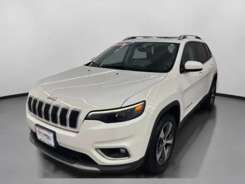 More photos of 2019 Jeep Cherokee Limited Sport Utility 4D at DriveMax (Auto Center Sales and Service), MA