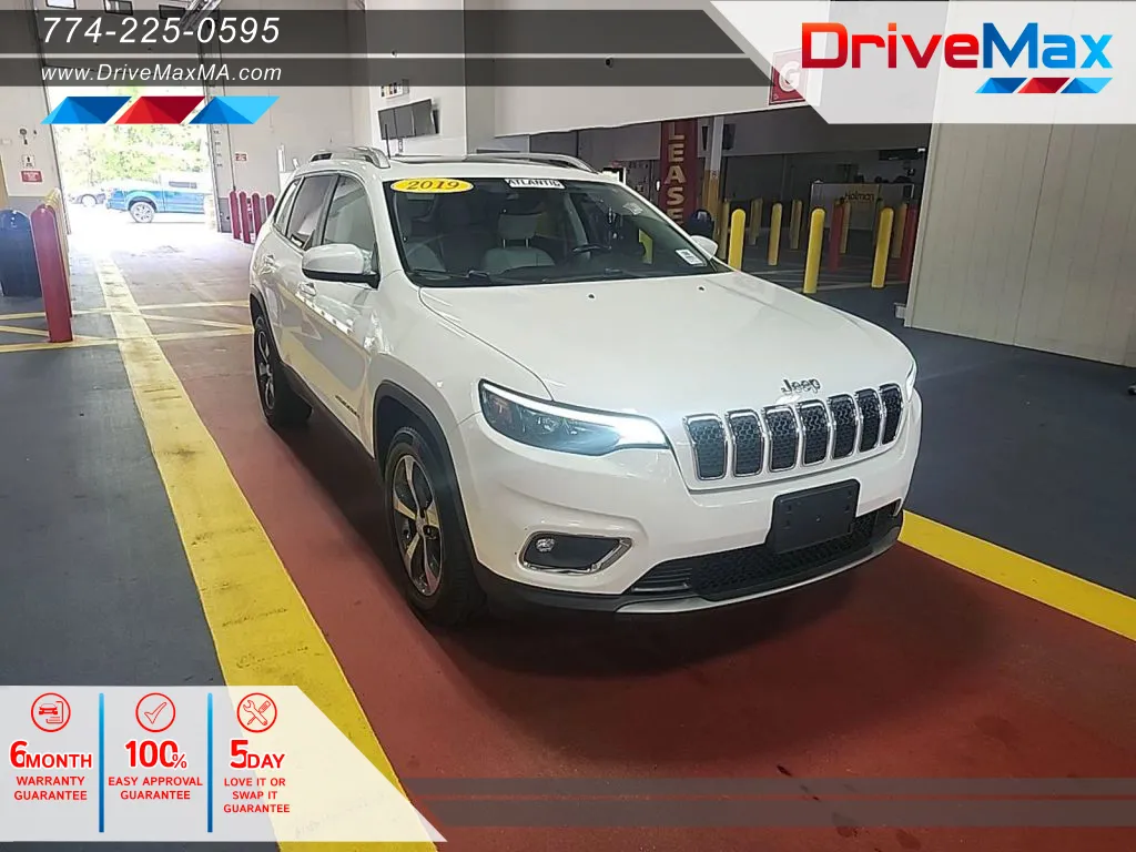 White 2019 Jeep Cherokee Limited Sport Utility 4D for sale in West Bridgewater, MA