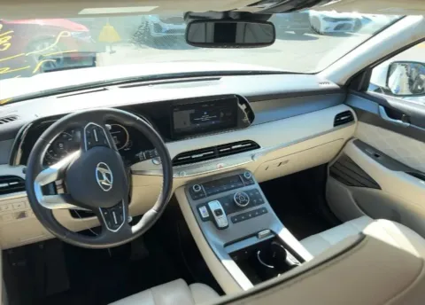 Another view of 2020 Hyundai Palisade Limited Sport Utility 4D for sale in West Bridgewater, MA at DriveMax (Auto Center Sales and Service)