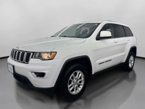More photos of 2018 Jeep Grand Cherokee Laredo Sport Utility 4D at DriveMax (Auto Center Sales and Service), MA