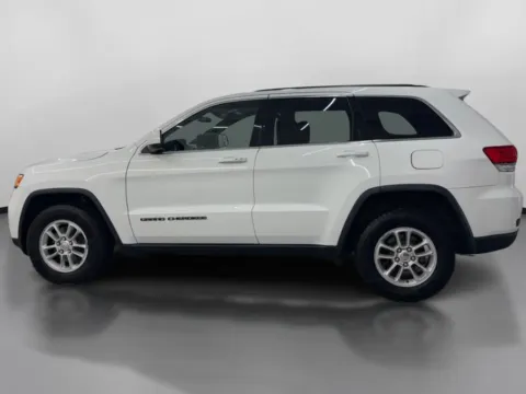 More photos of 2018 Jeep Grand Cherokee Laredo Sport Utility 4D at DriveMax (Auto Center Sales and Service), MA