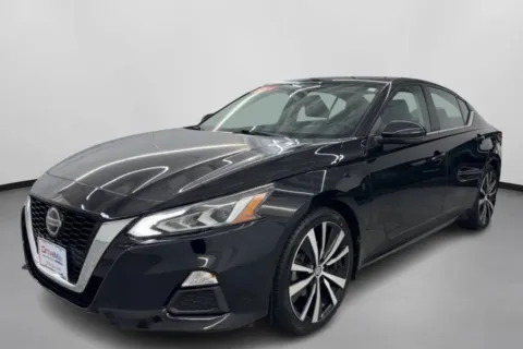 More photos of 2021 Nissan Altima 2.5 SR Sedan 4D at DriveMax (Auto Center Sales and Service), MA