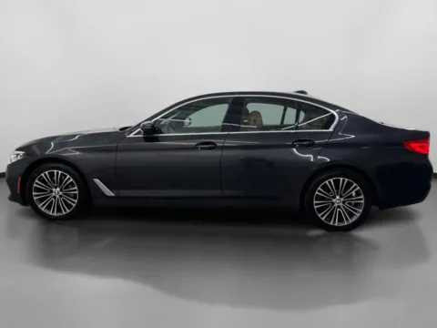 More photos of 2019 BMW 5 Series 530i xDrive Sedan 4D at DriveMax (Auto Center Sales and Service), MA